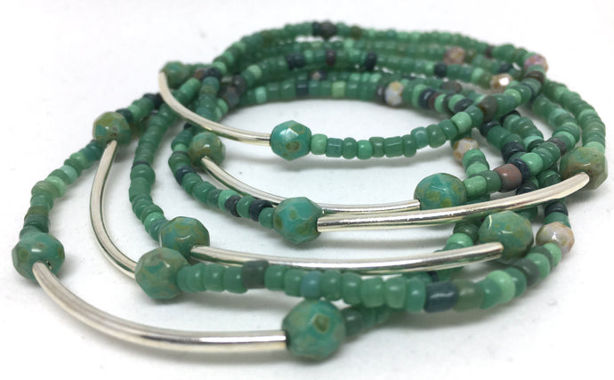 Bracelet Stretch Wrap in Green Seed Beads with Fire Polish