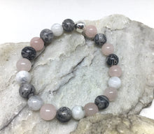 Load image into Gallery viewer, Peter Cottontail - mala bracelet